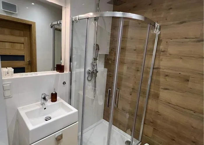 Lägenhet 215 - Modern Tower